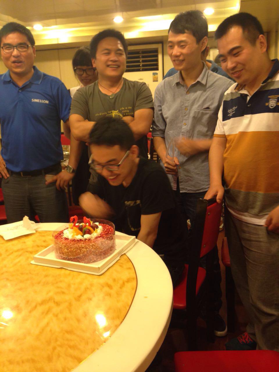 新宜能別墅地源熱泵工程師涂工許愿，小伙伴們溫馨的祝福